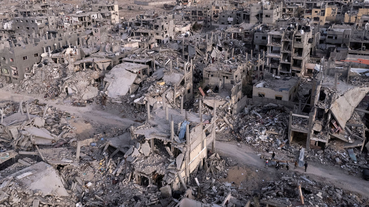 Die Leichen wurden an einem Grenzübergang zwischen Israel und dem großflächig zerstörten Gazastreifen übergeben. (Archivbild) - Foto: Mohammad Abu Samra/AP/dpa