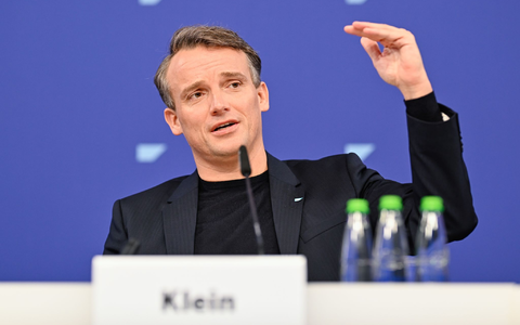 Der gesamte SAP-Vorstand erhielt für 2024 mehr als 58 Millionen Euro. (Archivbild) - Foto: Uwe Anspach/dpa