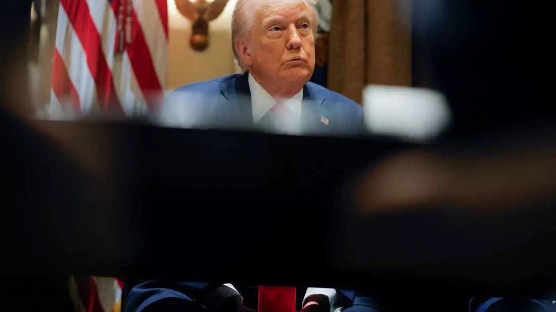 Trump will keinen weiteren Aufschub für Zölle gegen Mexiko und Kanada. (Archivbild) - Bild: Pool/AP/dpa