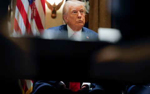 Trump will keinen weiteren Aufschub fĂŒr Zölle gegen Mexiko und Kanada. (Archivbild) - Foto: Pool/AP/dpa Trump will keinen weiteren Aufschub fĂŒr Zölle gegen Mexiko und Kanada. (Archivbild) - Foto: Pool/AP/dpa