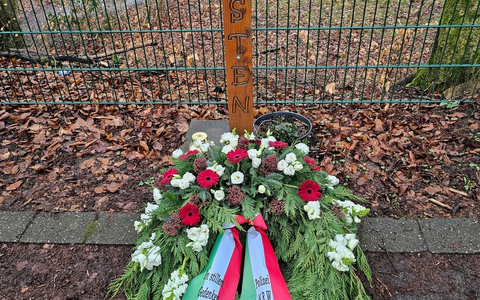 POL-W: W/RS/SG 25 Jahre danach: Kirsten SpÀinghaus-Flick bleibt unvergessen - Foto: presseportal.de POL-W: W/RS/SG 25 Jahre danach: Kirsten SpÀinghaus-Flick bleibt unvergessen - Foto: presseportal.de