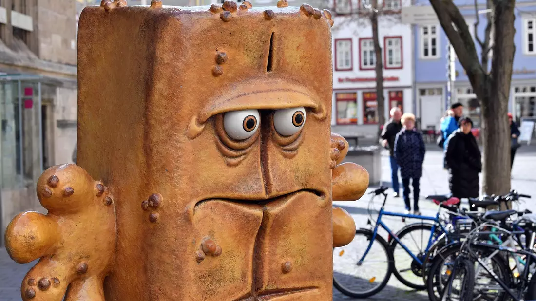Bernd das Brot lächelt nie. - Bild: Martin Schutt/dpa-Zentralbild/dpa