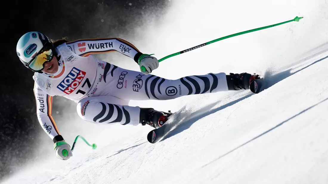 Ist in die Top Ten gefahren: Kira Weidle-Winkelmann. - Bild: Gabriele Facciotti/AP/dpa