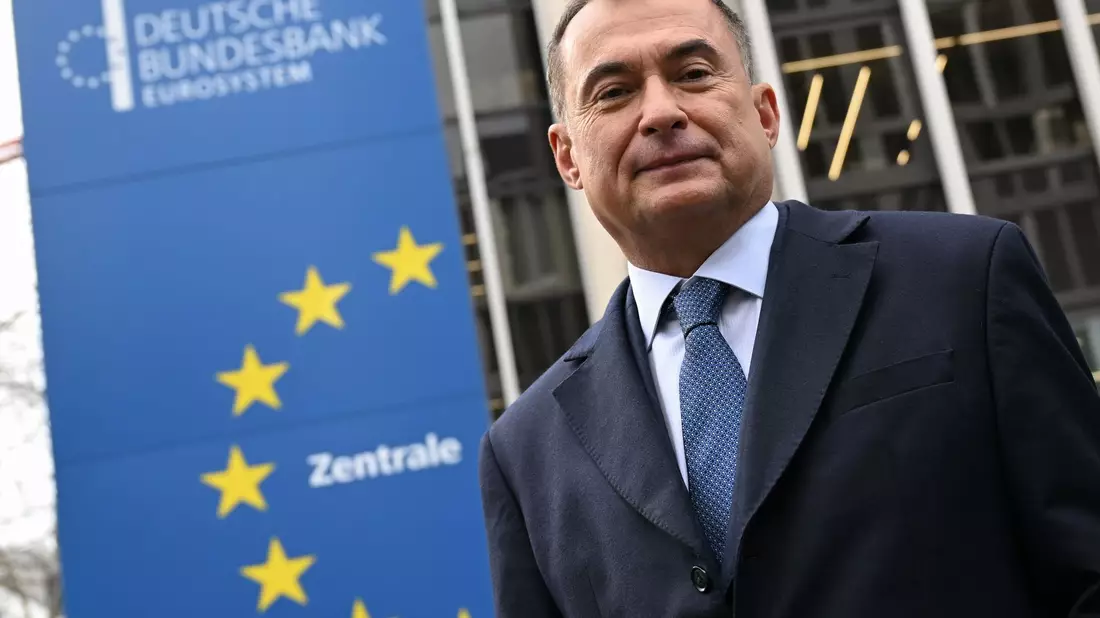 Traut der deutschen Wirtschaft 2025 etwas Wachstum zu: Bundesbank-Präsident Joachim Nagel (Archivbild) - Bild: Arne Dedert/dpa