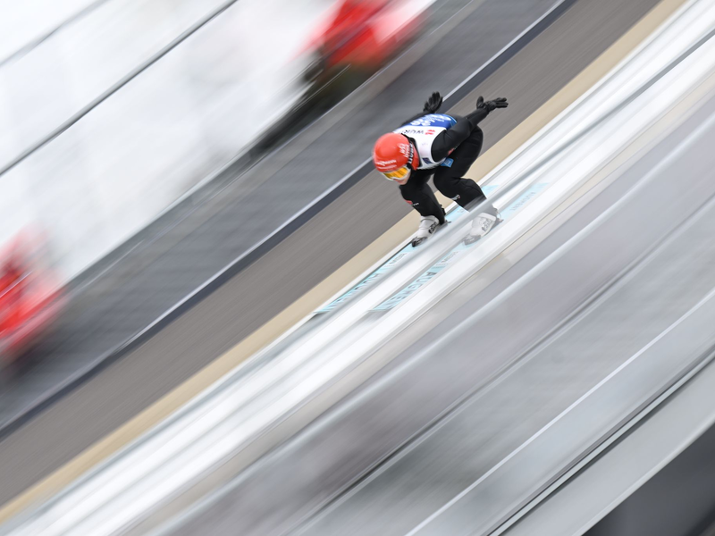 Schon auf der Normalschanze gewann Selina Freitag Silber. - Foto: Hendrik Schmidt/dpa