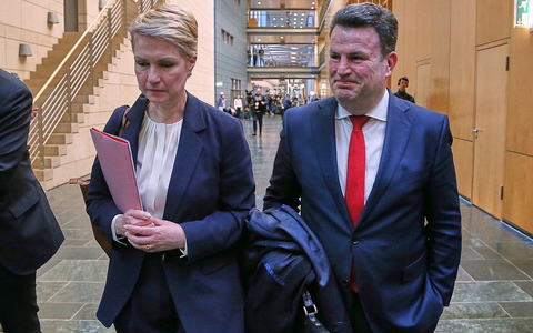 Manuela Schwesig und Hubertus Heil nach Ende der ersten Sondierungsrunde am 28.02.2025 - Foto: über dts Nachrichtenagentur