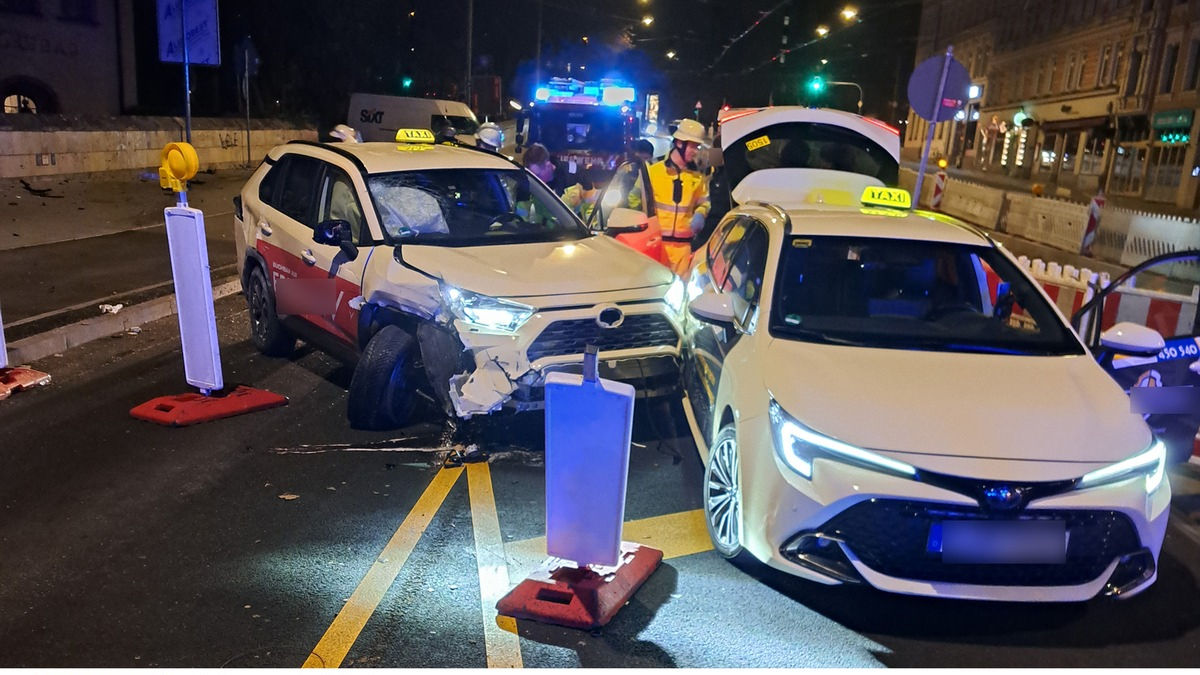 FW-M: Taxifahrer wird bei Unfall verletzt (Haidhausen) - Foto: presseportal.de