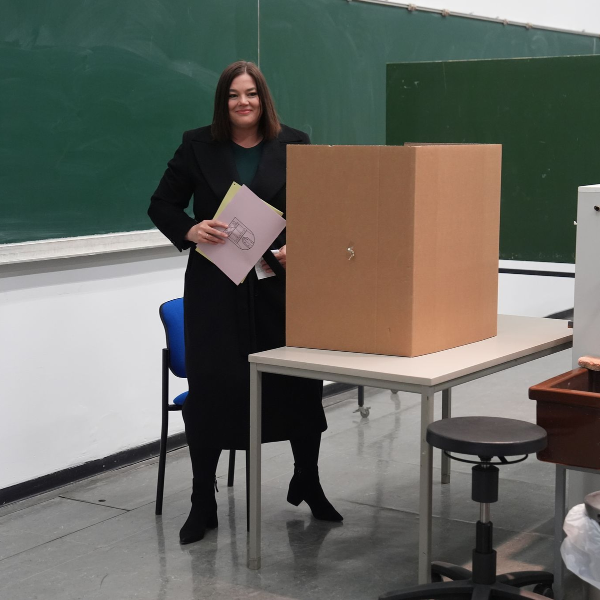 Katharina Fegebank bei der Stimmabgabe.  - Foto: Marcus Brandt/dpa