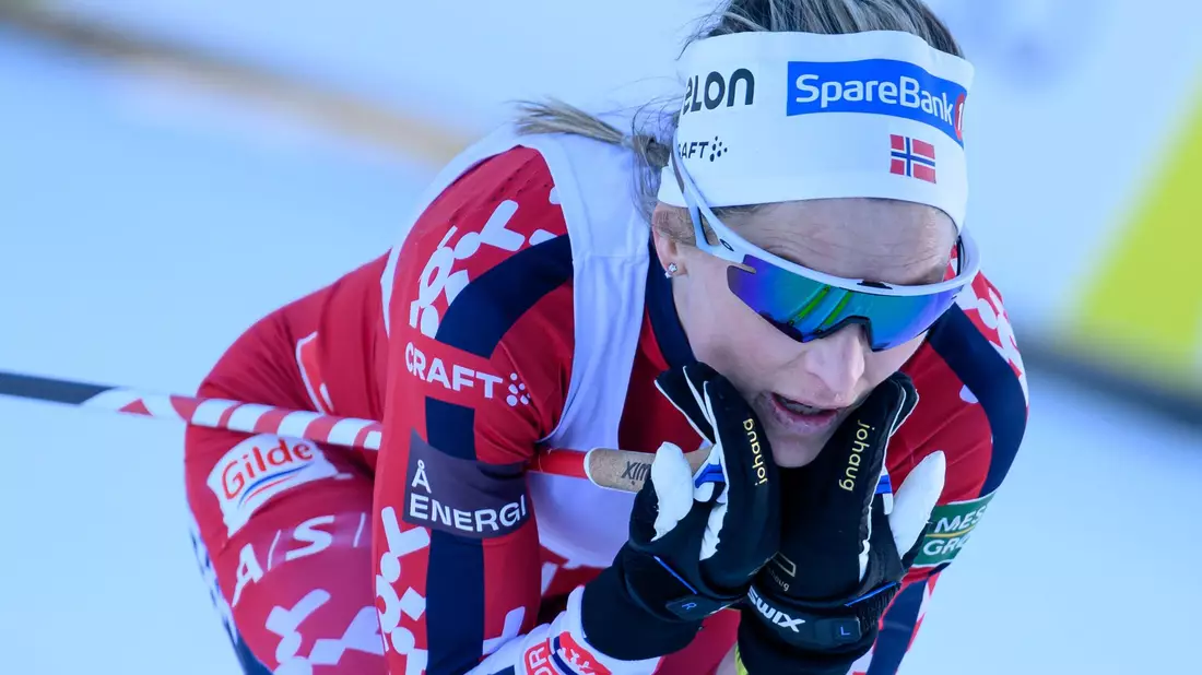 Therese Johaug musste sich in einem denkwürdigen Zielsprint geschlagen geben. - Bild: Hendrik Schmidt/dpa