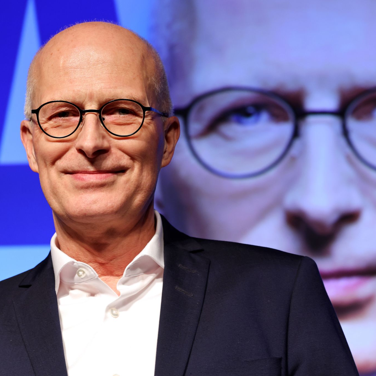 Tschentscher kann Bürgermeister bleiben.  - Foto: Christian Charisius/dpa