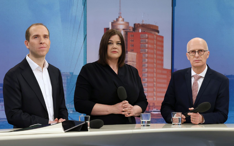 Tschentscher will mit beiden reden.  - Foto: Christian Charisius/dpa