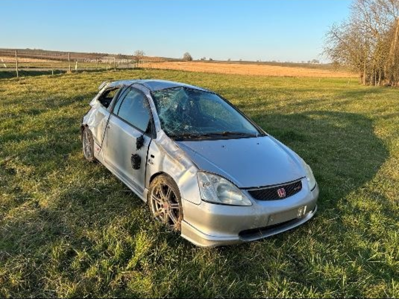 POL-PDLD: Zu schnell unterwegs - Fahrer leichtverletzt - Foto: presseportal.de