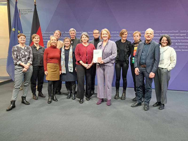 Klimawandel trifft Frauen besonders hart / Gutachten zum Vierten Gleichstellungsbericht der Bundesregierung auf gleichstellungsbericht.de veröffentlicht - Foto: presseportal.de