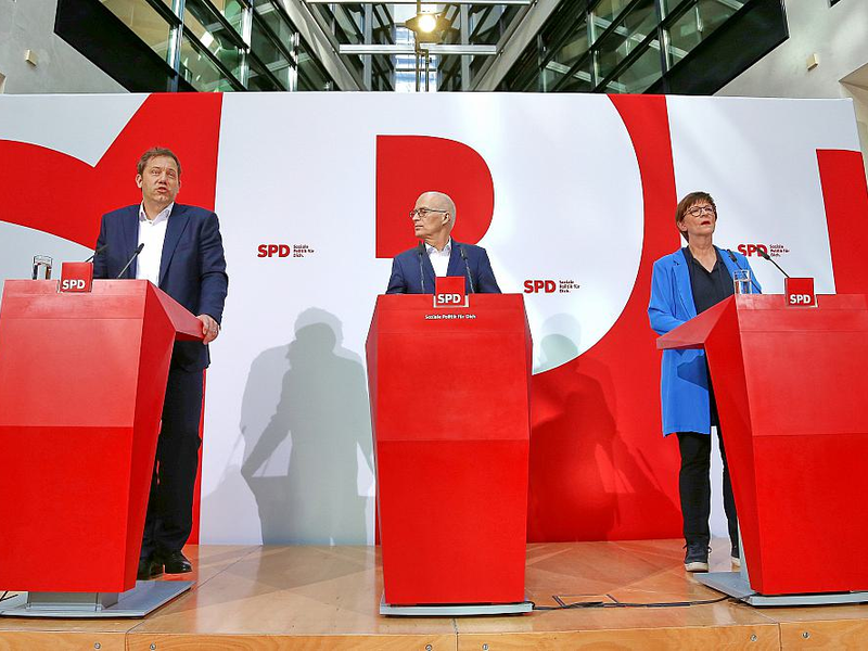 Lars Klingbeil, Peter Tschentscher, Saskia Esken am 03.03.2025 - Foto: über dts Nachrichtenagentur