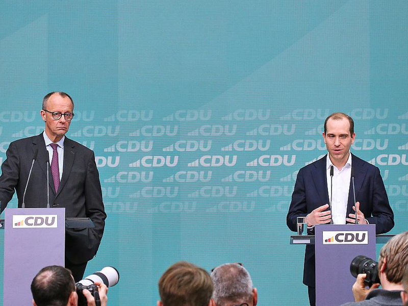 Friedrich Merz und Dennis Thering am 03.03.2025 - Foto: über dts Nachrichtenagentur