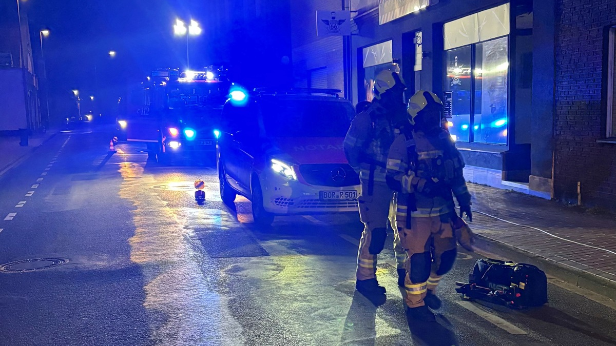 FW Gronau: Austretendes Kohlenmonoxid führt zu Einsatz von Rettungsdienst und Feuerwehr - Foto: presseportal.de