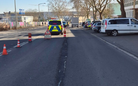 POL-KS: Verkehrskontrolle in Wolfhager StraĂe am Rosenmontag: Polizei zieht sieben berauschte Fahrer aus dem Verkehr - Foto: presseportal.de POL-KS: Verkehrskontrolle in Wolfhager StraĂe am Rosenmontag: Polizei zieht sieben berauschte Fahrer aus dem Verkehr - Foto: presseportal.de