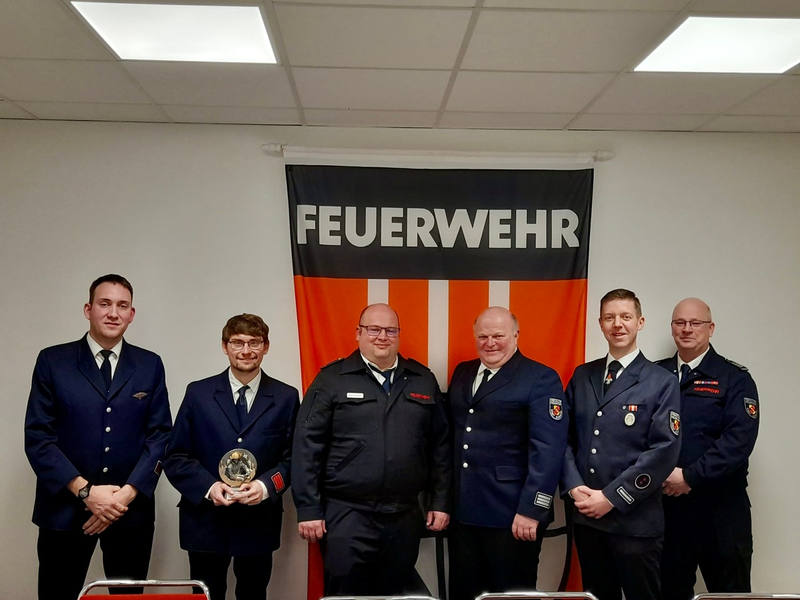 FF Olsberg: Feuerwehr Elpe zieht Bilanz für 2024 - Foto: presseportal.de