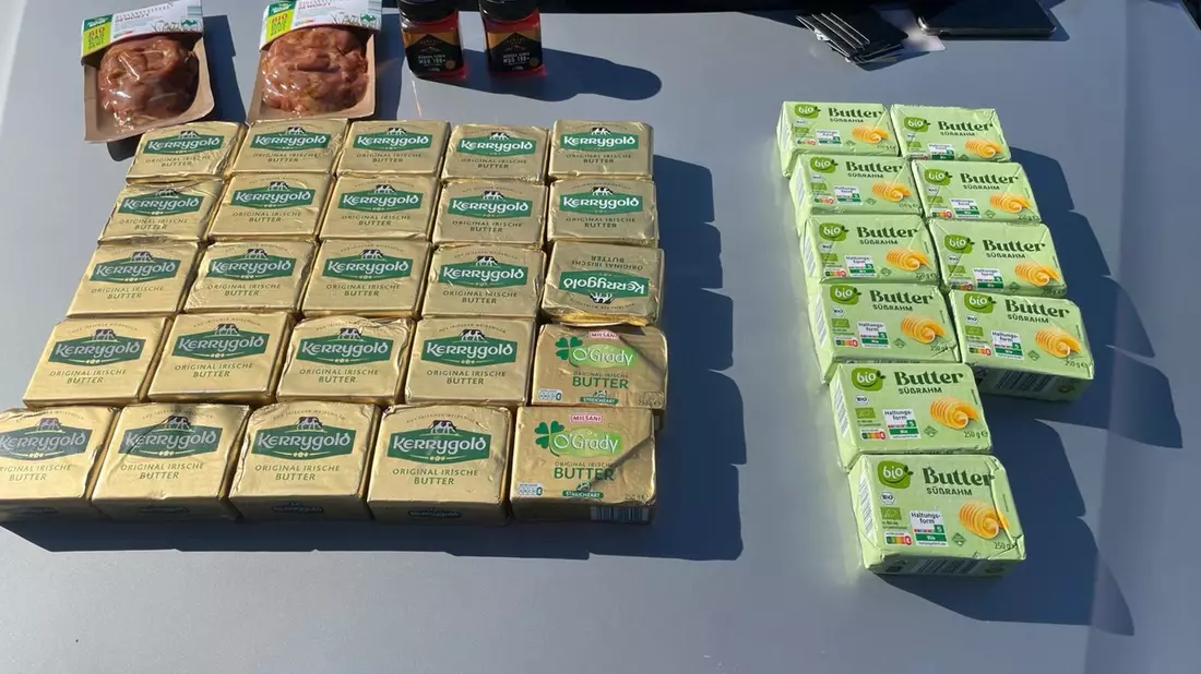 POL-PPWP: Polizei fängt Ladendiebe und findet Auto voller Butter - Bild: presseportal.de