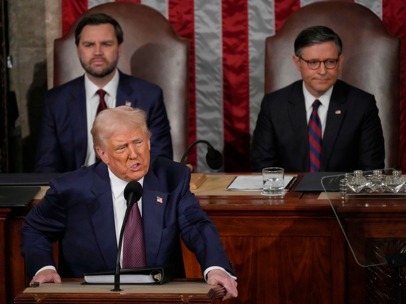Trump will eine riesige Gas-Pipeline in Alaska bauen. - Foto: Julia Demaree Nikhinson/AP/dpa