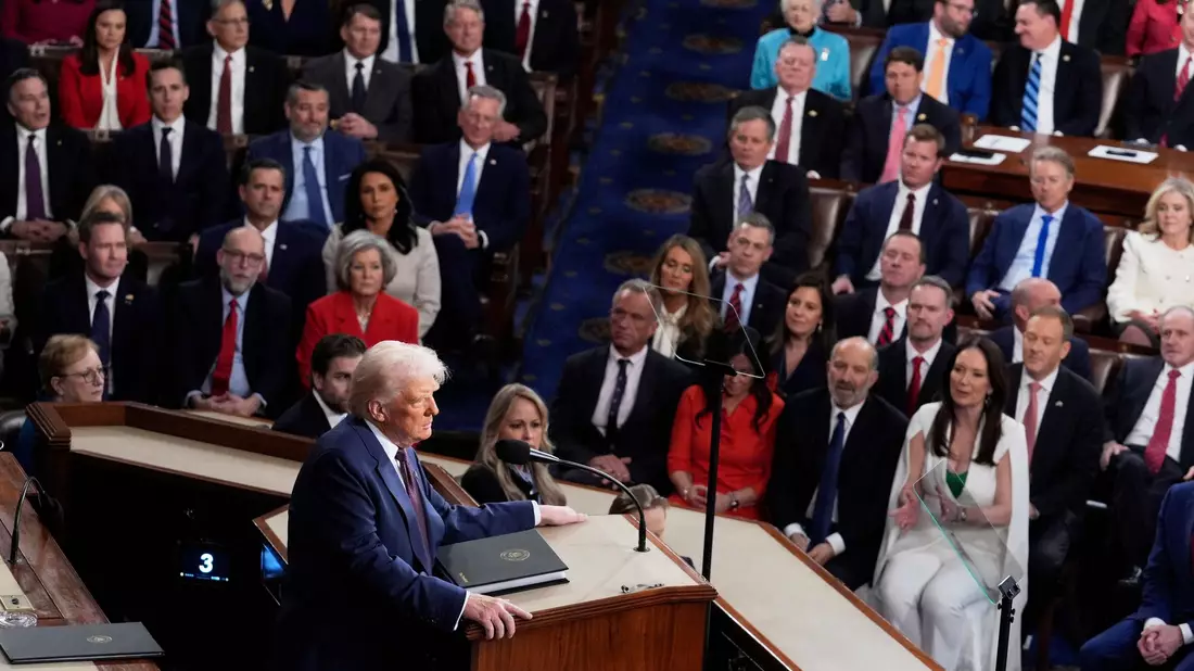 Einmal mehr teilte Donald Trump gegen seinen Amtsvorgänger Joe Biden aus.  - Bild: J. Scott Applewhite/AP/dpa
