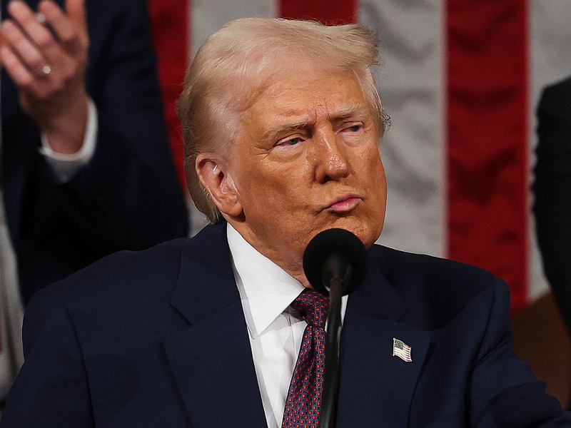 Jüngste Aussagen von Donald Trump werden gedeutet, dass der US-Präsident selbst eine Rezession nicht mehr ausschließt. (Archivbild) - Foto: Win McNamee/POOL Getty Images/AP/dpa