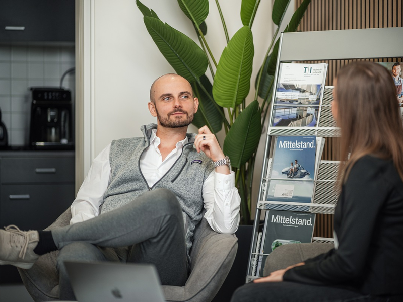 Immer noch jede zweite Stelle unbesetzt – Experte nennt 5 Benefits, mit denen Handwerksbetriebe den Beruf wieder attraktiv machen - Foto: presseportal.de