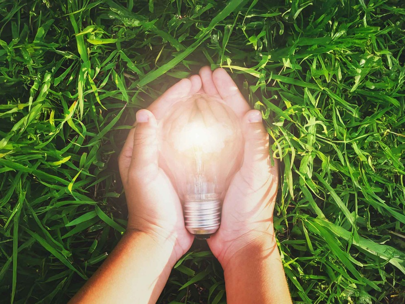 Strom: Mit 3 genialen Hacks sparen Sie ohne Aufwand Hunderte Euro im Jahr / Tarifcheck.de-Tipps zum Energiespartag am 5. März 2025 - Foto: presseportal.de