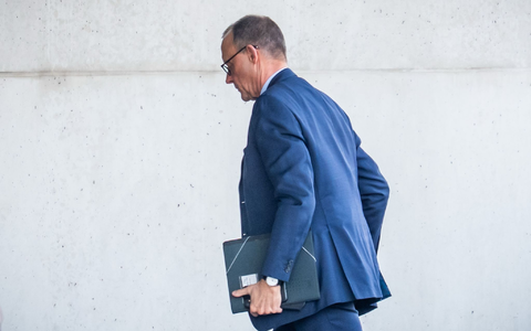 Merz kommt ins Kanzleramt.  - Foto: Michael Kappeler/dpa