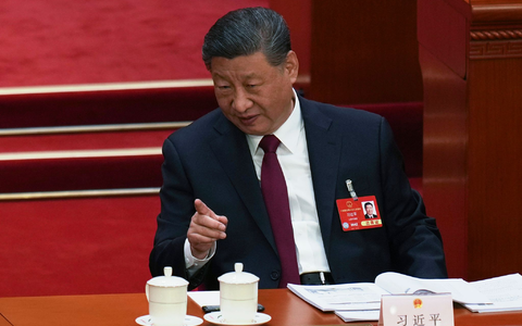 Unter Staatschef Xi Jinping begann an diesem Mittwoch der Nationale Volkskongress, der eine Woche dauern wird.  - Foto: Ng Han Guan/AP/dpa