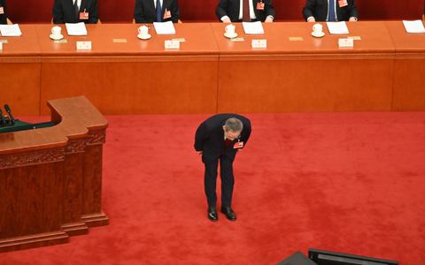 Chinas Minister der Nationalen Gesundheitskommission will gegen Überwicht in der Bevölkerung vorgehen. - Foto: Johannes Neudecker/dpa