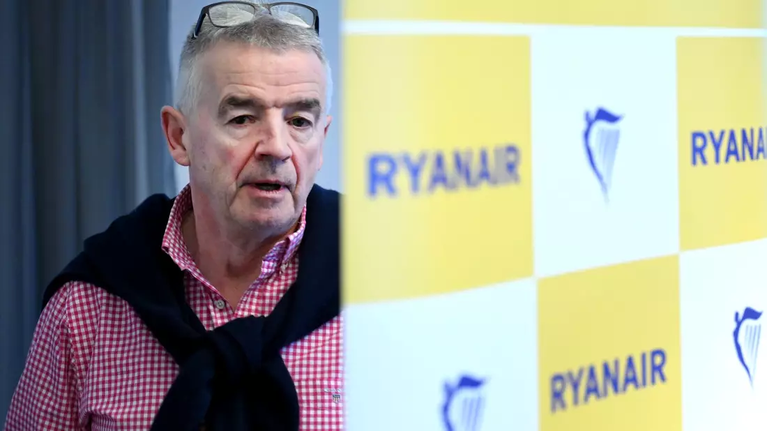 Ryanair akzeptiert ausgedruckte Bordkarten nur noch in diesem Sommer. - Bild: Roland Schlager/APA/dpa