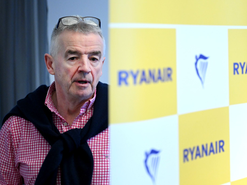 Ryanair akzeptiert ausgedruckte Bordkarten nur noch in diesem Sommer. - Foto: Roland Schlager/APA/dpa