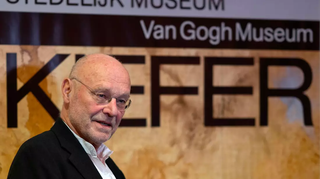 Das Van Gogh Museum und das Stedelijk Museum zeigen die neue Kiefer-Ausstellung in einer Kooperation in beiden Häusern. - Bild: Peter Dejong/AP/dpa