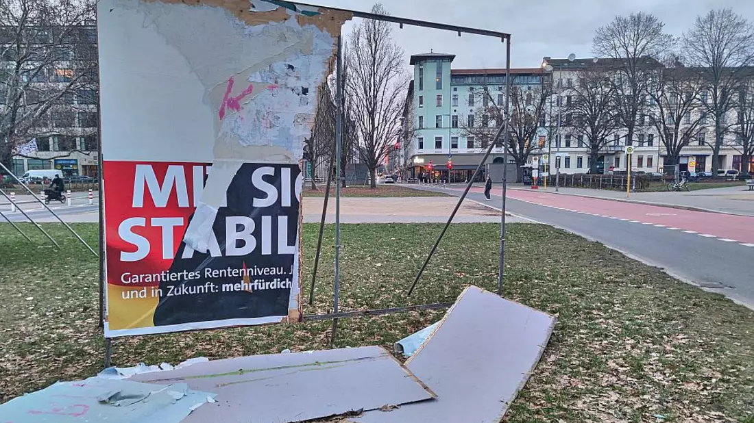 Zerstörtes SPD-Wahlplakat (Archiv) - Bild: über dts Nachrichtenagentur