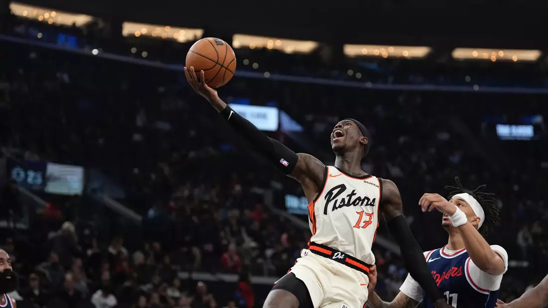 Dennis Schröder spielte gut, konnte die Niederlage der Pistons aber nicht abwenden.  - Bild: Mark J. Terrill/AP/dpa