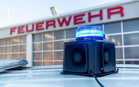 Feuerwehr MTK: Erster hessischer Warntag mit Lautsprecherdurchsagen in Hattersheim - Foto: presseportal.de