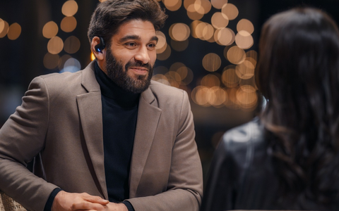 Futuristischer Übersetzer fürs Ohr setzt neue Maßstäbe: Vasco Translator E1 - Foto: presseportal.de