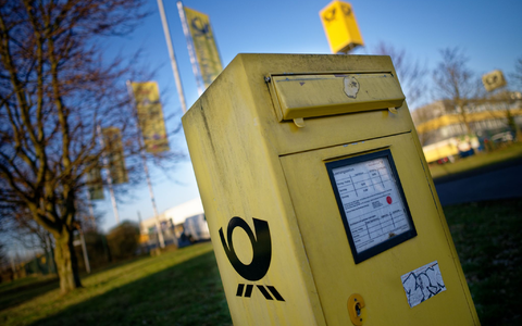 Die Post baut in Deutschland bis zum Jahresende 8.000 Stellen ab. Folgen noch weitere Stellenstreichungen? - Foto: Henning Kaiser/dpa Die Post baut in Deutschland bis zum Jahresende 8.000 Stellen ab. Folgen noch weitere Stellenstreichungen? - Foto: Henning Kaiser/dpa