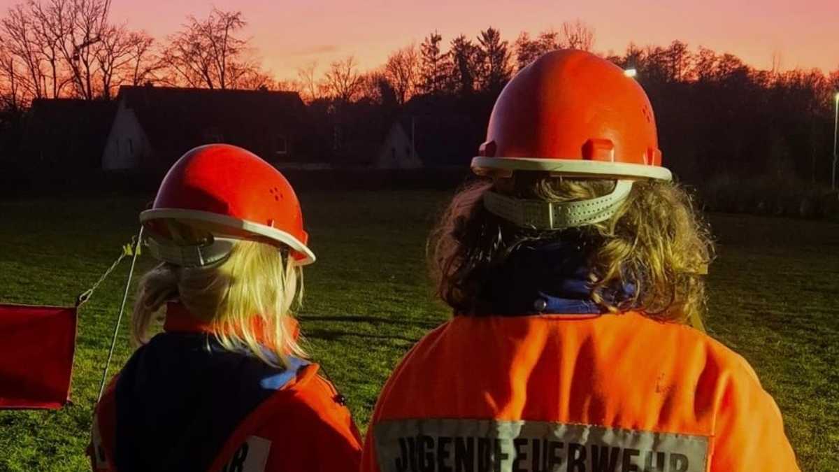FW-OLL: Trainingsauftakt für die Jugendfeuerwehr: Vorbereitung auf die Leistungswettkämpfe - Foto: presseportal.de