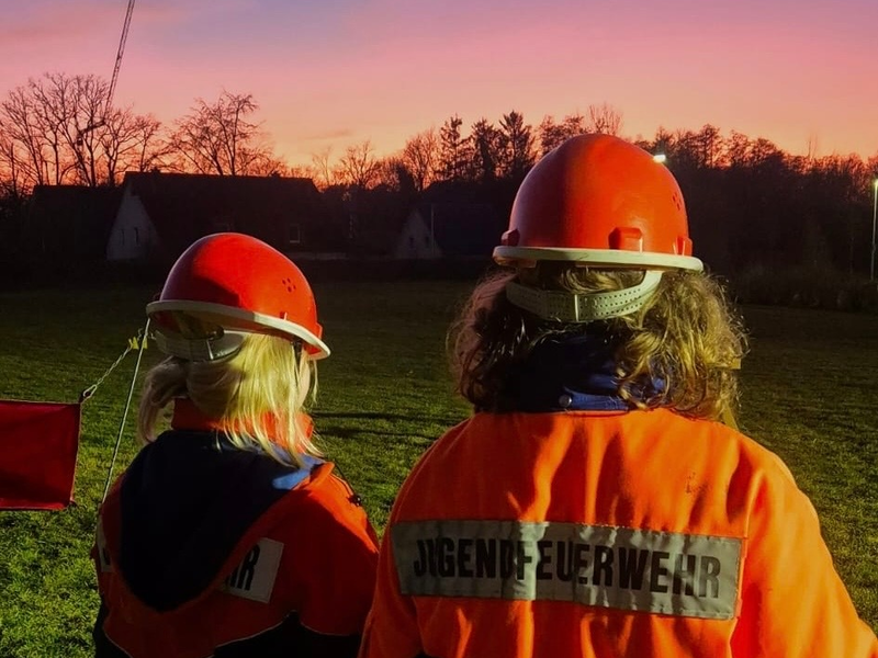FW-OLL: Trainingsauftakt für die Jugendfeuerwehr: Vorbereitung auf die Leistungswettkämpfe - Foto: presseportal.de