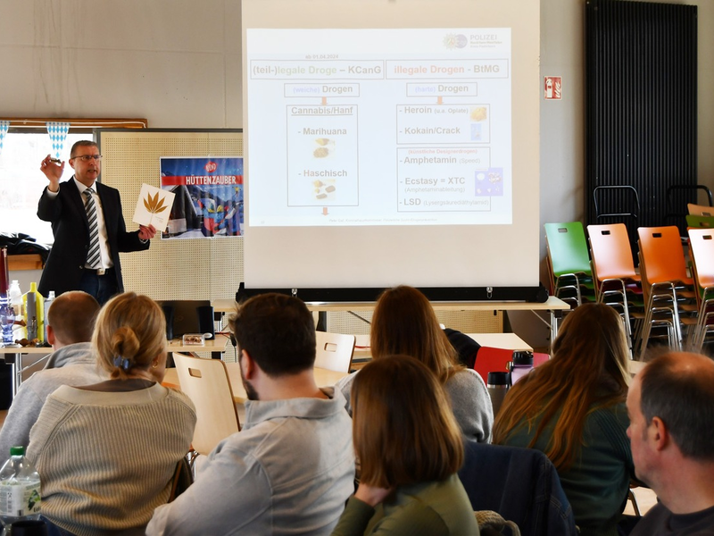 POL-PB: Paderborn informiert zur Drogen- und Suchtprävention an Paderborner Gesamtschule - Foto: presseportal.de