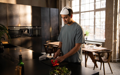 Aktuelle Studie zeigt: niostem, das erste tragbare Gerät zur Haarregeneration, steigert die Haardichte um über 20 Prozent in nur sechs Monaten - Foto: presseportal.de