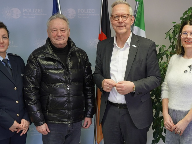 POL-DO: Tag der Werteorientierung der Polizei in Dortmund: Sinti und Roma in den Dialog einbinden - Foto: presseportal.de