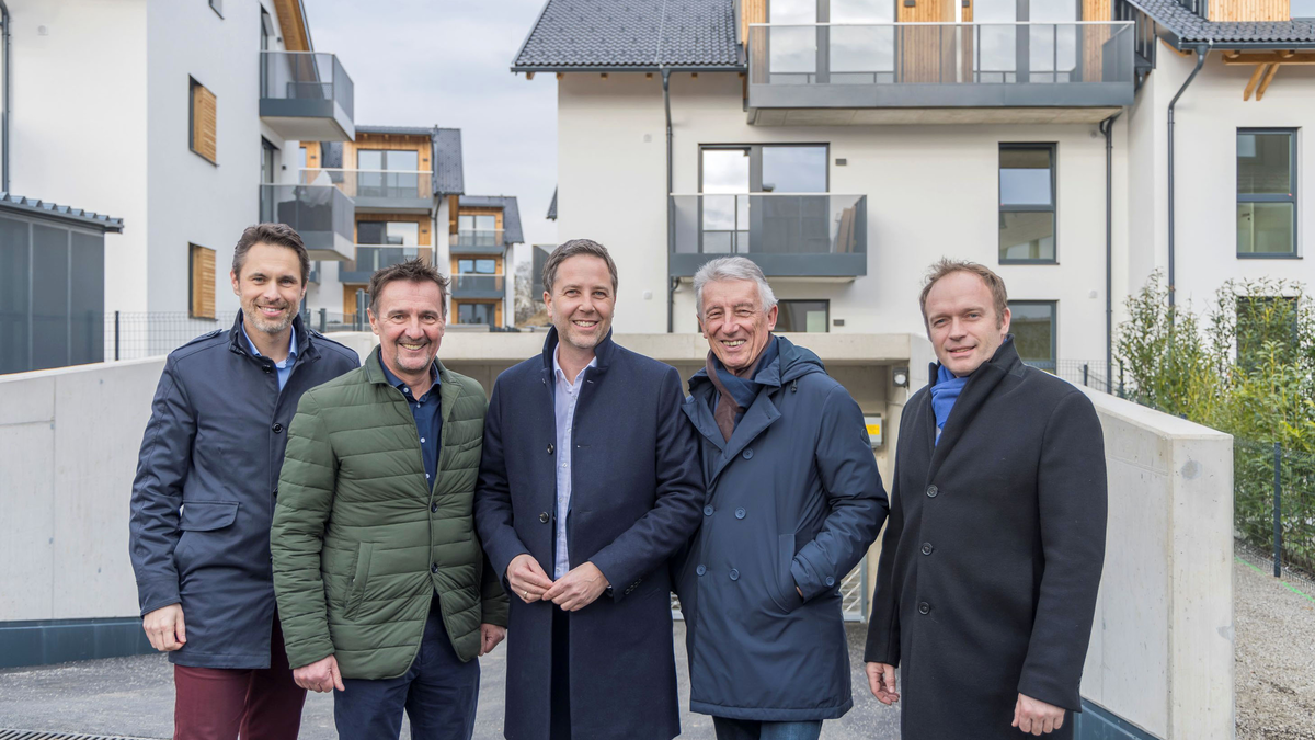 SWB_Wohnungsübergabe-Hallwang_1 - Foto: Neumayr über pressetext.de