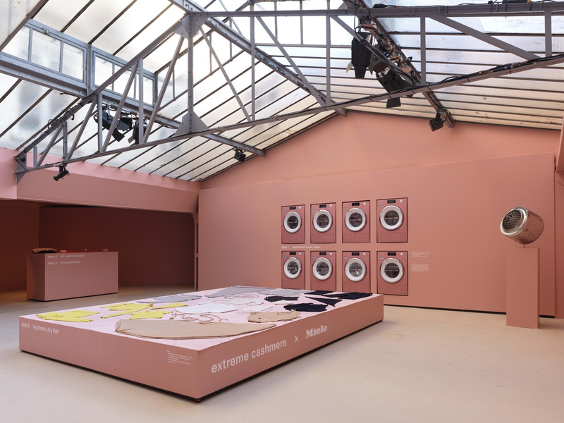 Miele und extreme cashmere präsentieren zur Pariser Fashion Week weltweit erstes Cashmere Spa - Foto: presseportal.de