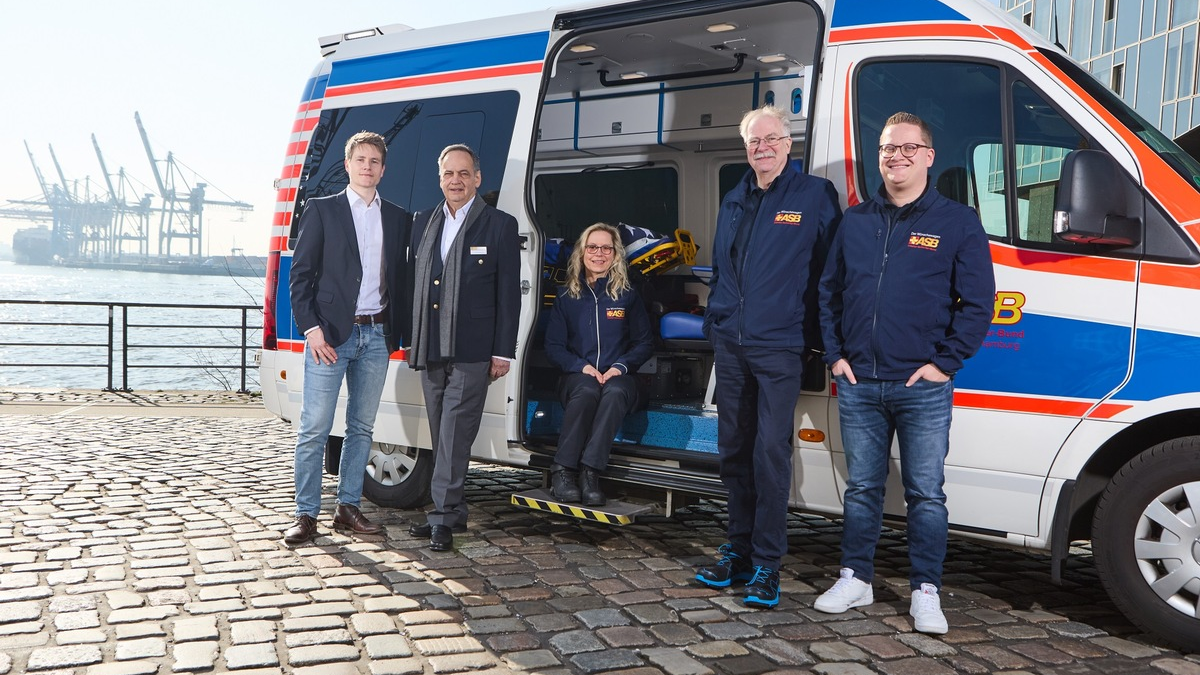 FREENOW und der ASB-Wünschewagen / Gemeinsam letzte Herzenswünsche erfüllen - Foto: presseportal.de