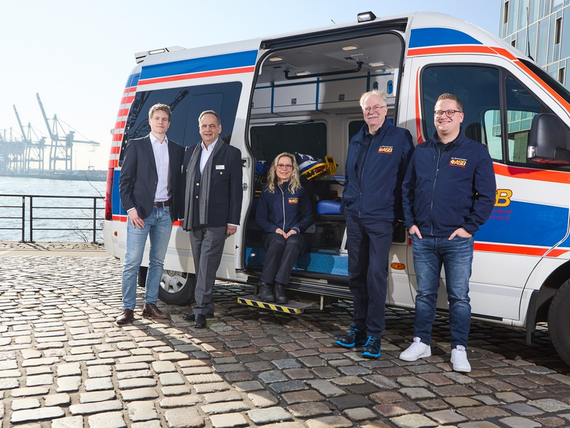 FREENOW und der ASB-Wünschewagen / Gemeinsam letzte Herzenswünsche erfüllen - Foto: presseportal.de