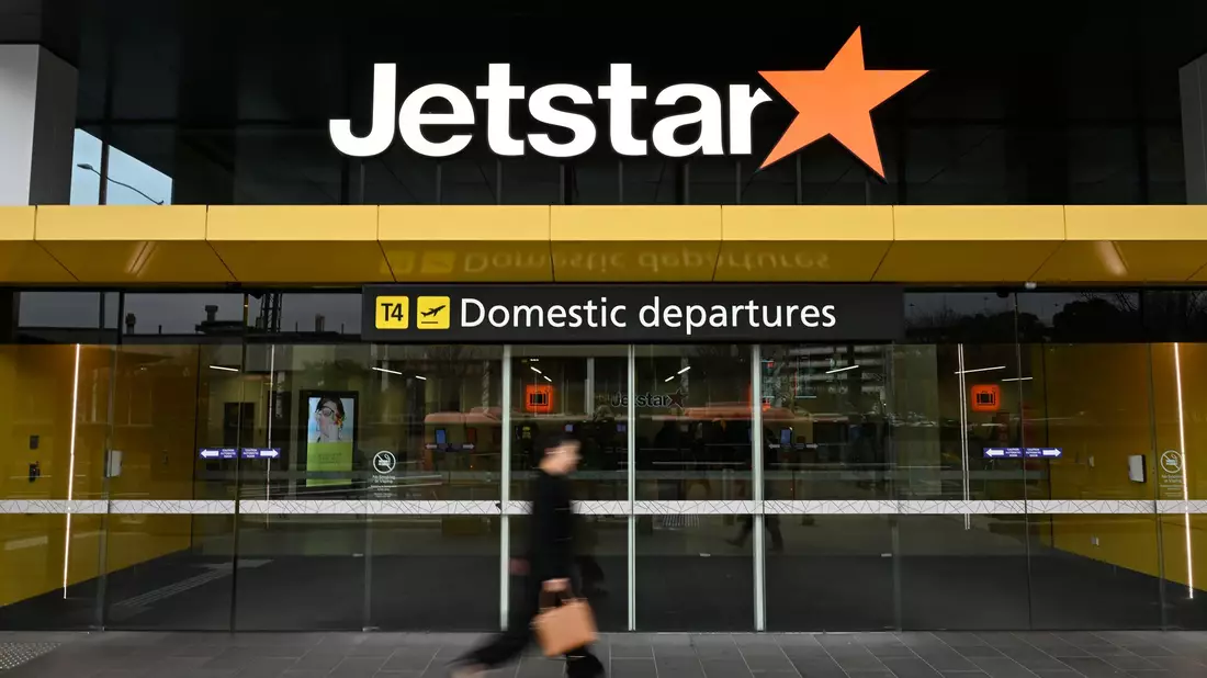 Der Vorfall ereignete sich an Bord einer Maschine der australischen Airline Jetstar. (Symbolbild) - Bild: James Ross/AAP/dpa
