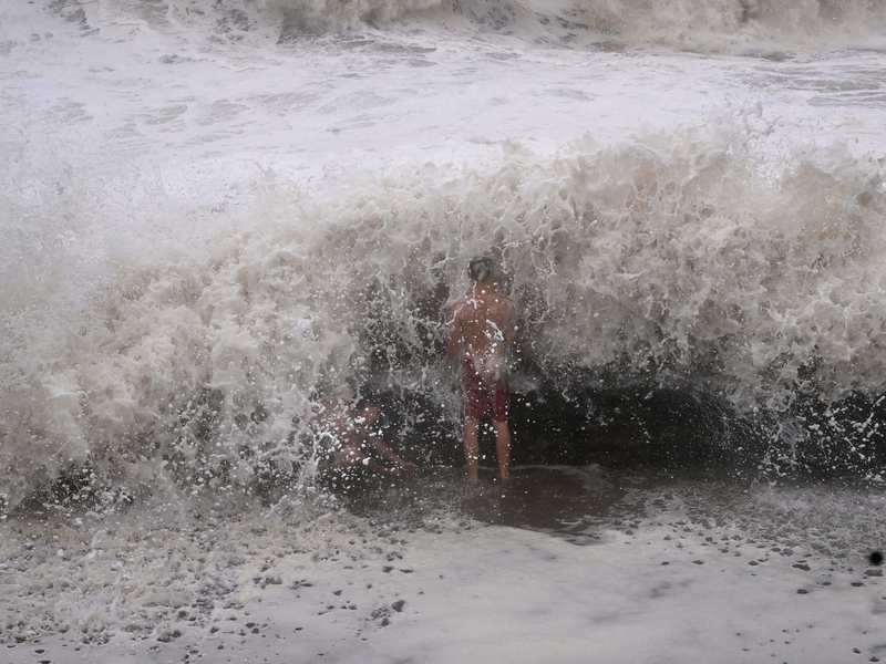 An der Gold Coast kann sich der Wiederaufbau noch bis April ziehen. - Foto: Dave Hunt/AAP/dpa